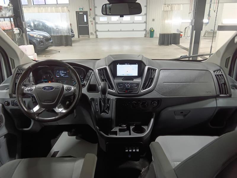 ford Transit Passenger Van 2019 - 19