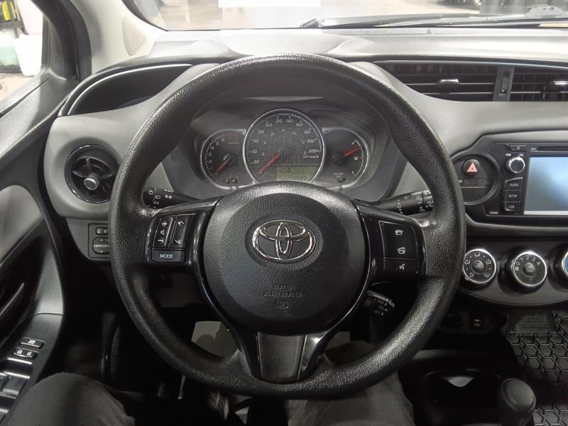 toyota Yaris Hatchback 2019 - 14