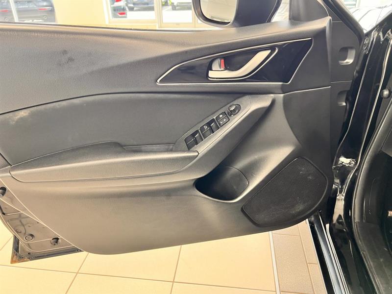 mazda Mazda3 2016 - 11