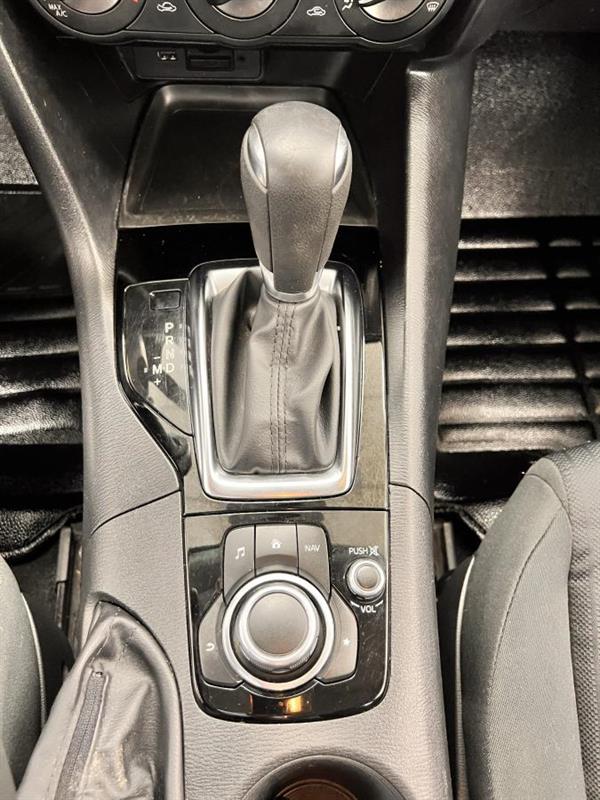 mazda Mazda3 2016 - 15