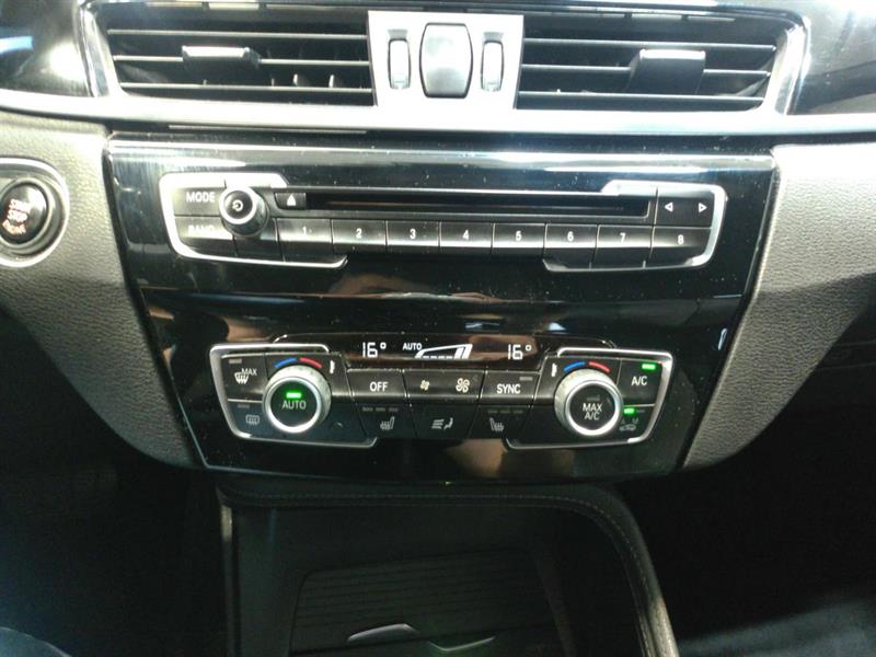 bmw X1 2017 - 10
