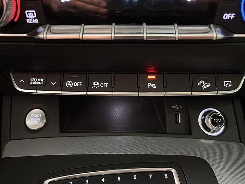 audi Q5 2018 - 24