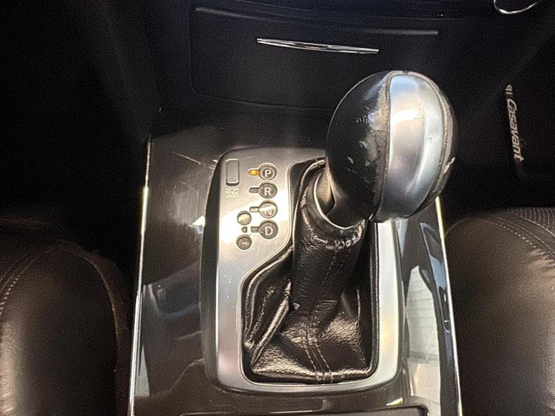 infiniti FX35 2012 - 24