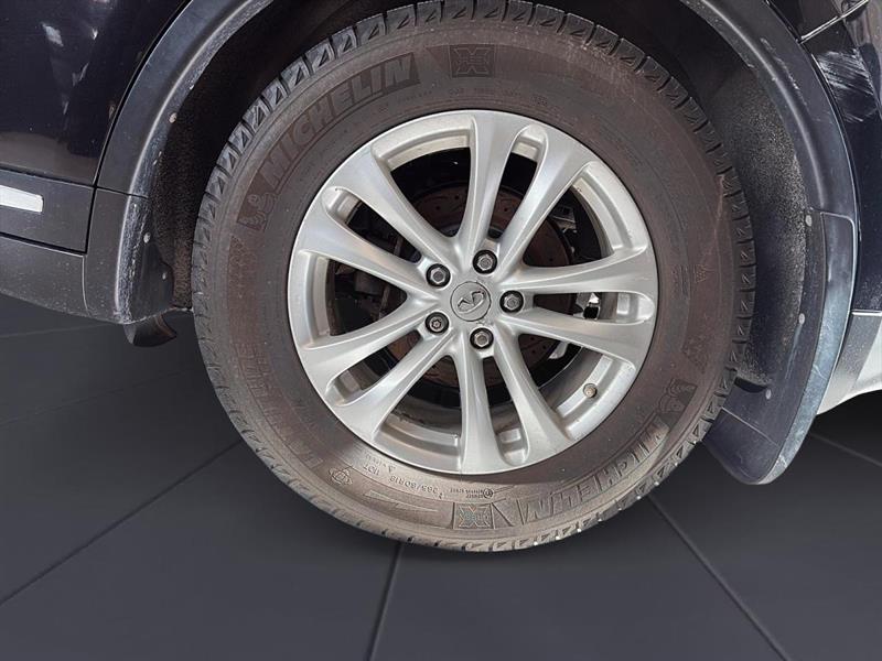 infiniti FX35 2012 - 29