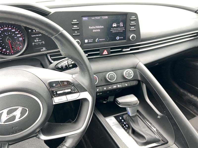 hyundai Elantra 2023 - 17