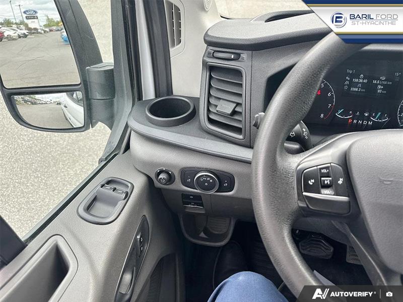 ford Transit Cargo Van 2023 - 16
