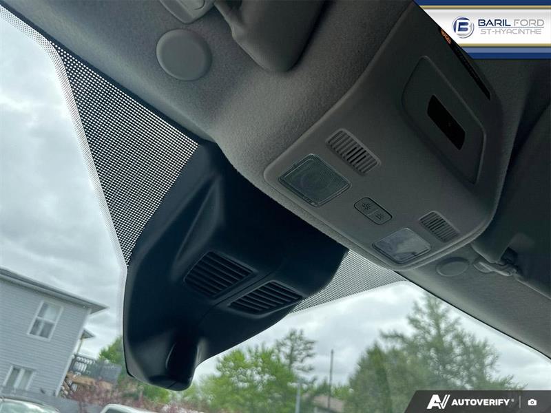 ford Transit Cargo Van 2023 - 17