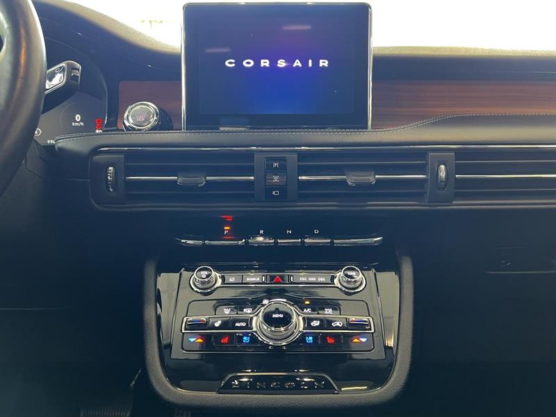 lincoln Corsair 2022 - 14