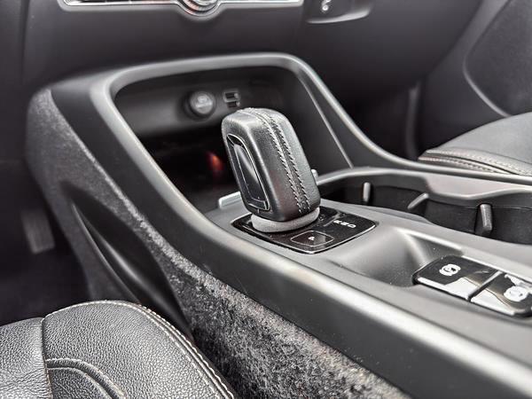 volvo XC40 2020 - 15