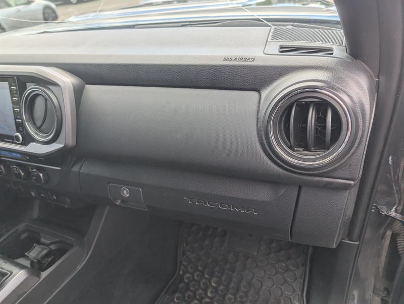 toyota Tacoma 2023 - 10