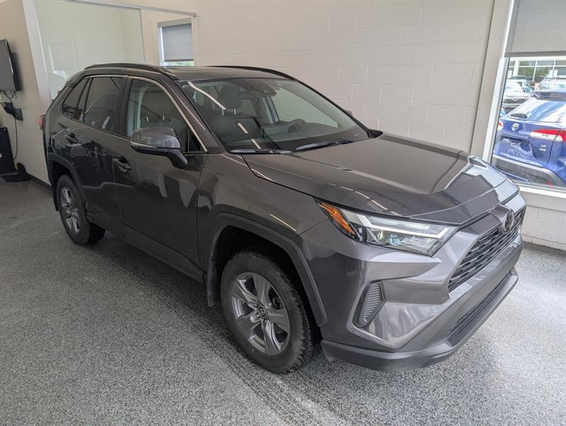toyota RAV4 2025