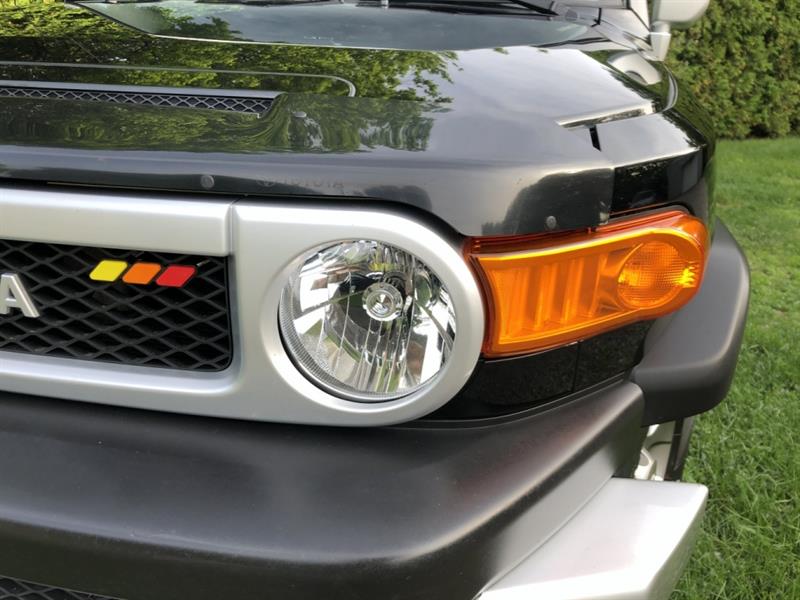 toyota FJ Cruiser 2012 - 3