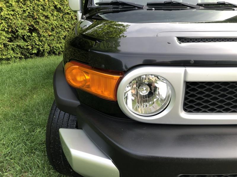 toyota FJ Cruiser 2012 - 4