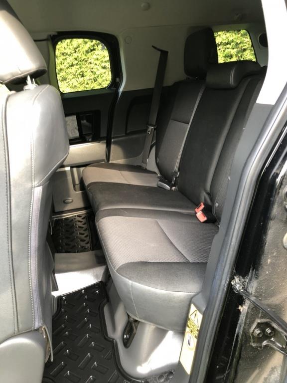 toyota FJ Cruiser 2012 - 30