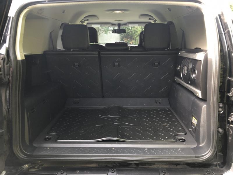toyota FJ Cruiser 2012 - 32