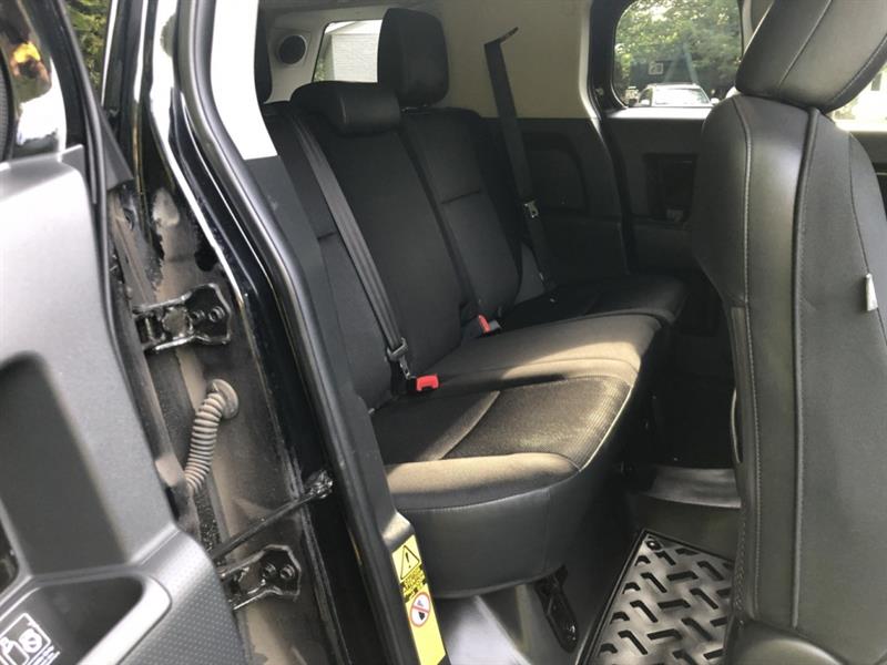 toyota FJ Cruiser 2012 - 35