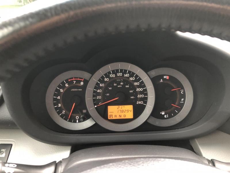 toyota RAV4 2012 - 17