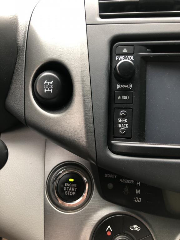 toyota RAV4 2012 - 24