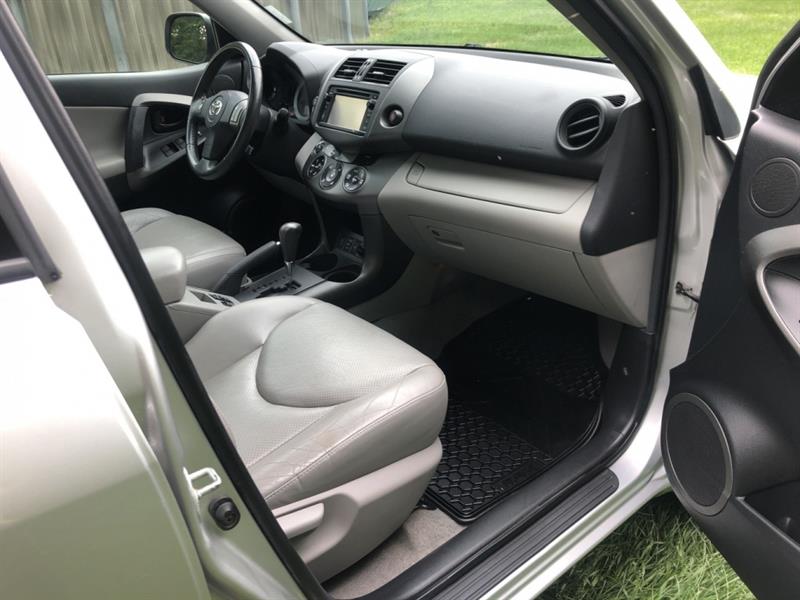 toyota RAV4 2012 - 34