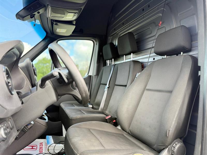 mercedes-benz Sprinter Cargo Van 2019 - 15