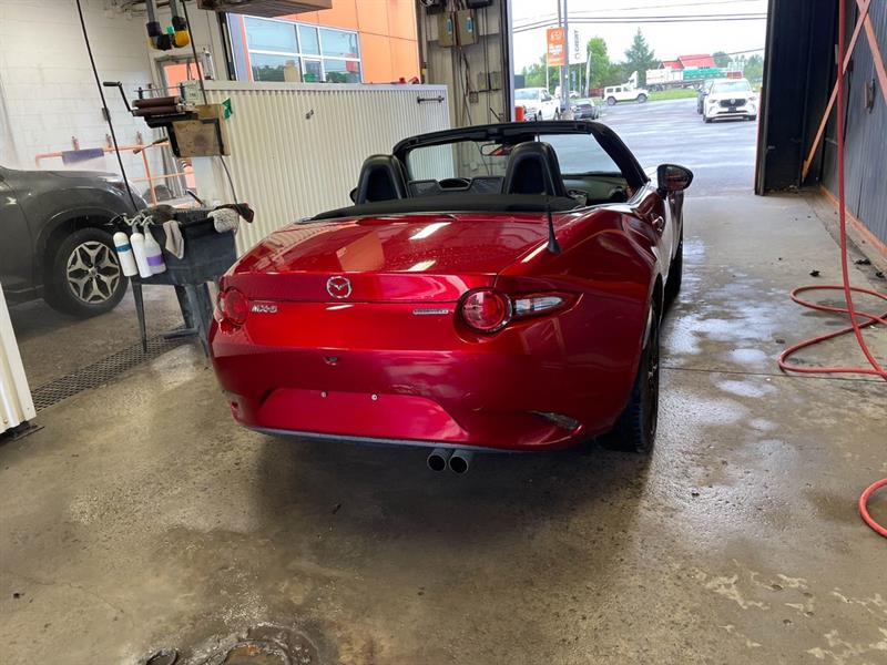 mazda MX-5 2022 - 9