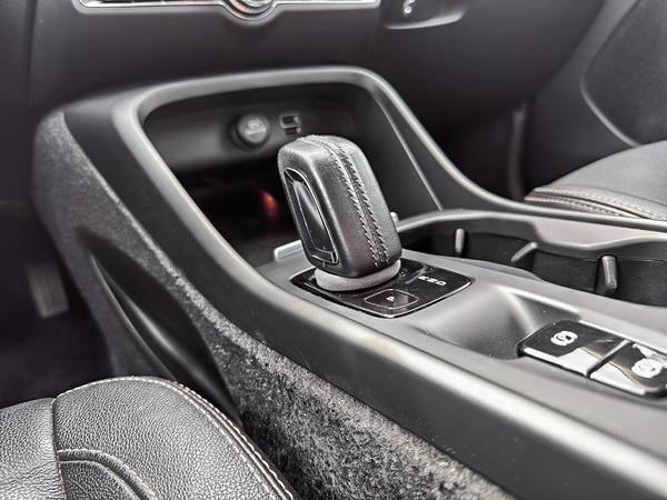 volvo XC40 2020 - 15