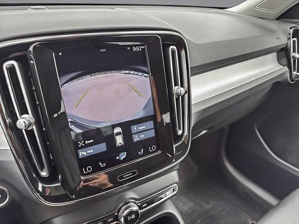 volvo XC40 2020 - 16