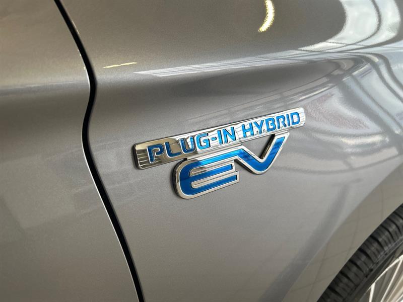 mitsubishi Outlander PHEV 2022 - 14