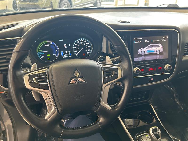 mitsubishi Outlander PHEV 2022 - 28