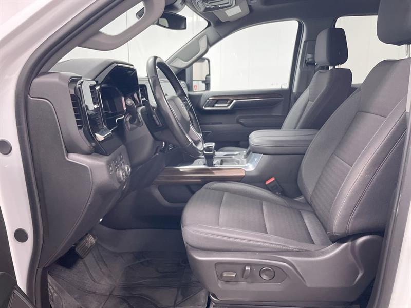 chevrolet Silverado 1500 2024 - 11