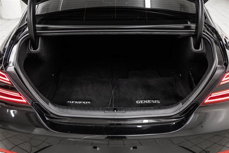 genesis G70 2022 - 11