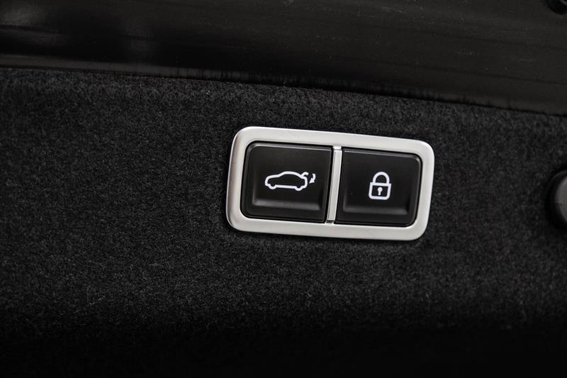 genesis G70 2022 - 12