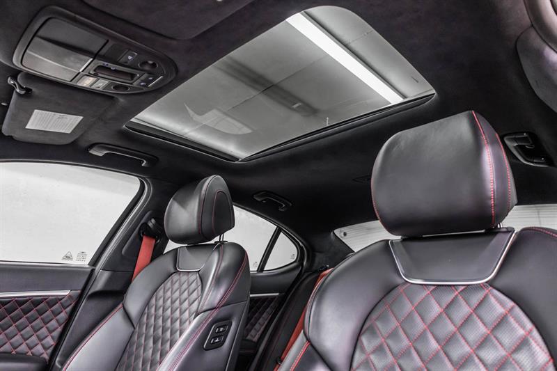 genesis G70 2022 - 33