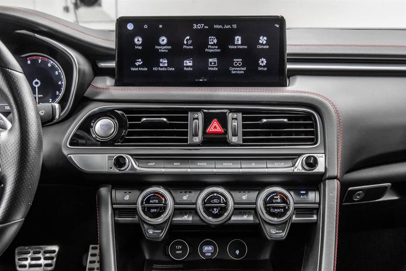 genesis G70 2022 - 38