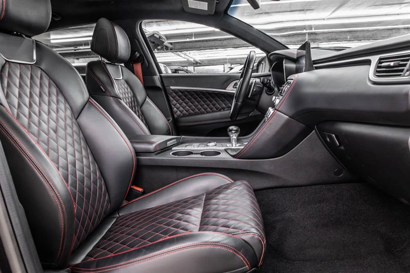 genesis G70 2022 - 39