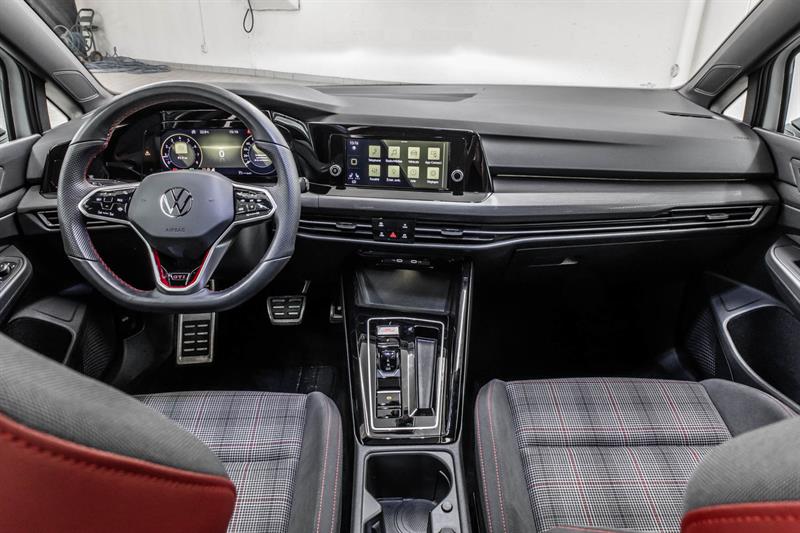 volkswagen Golf GTI 2023 - 28