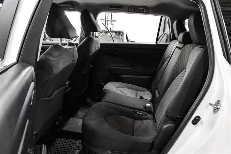 2023 Toyota Highlander - Image 20