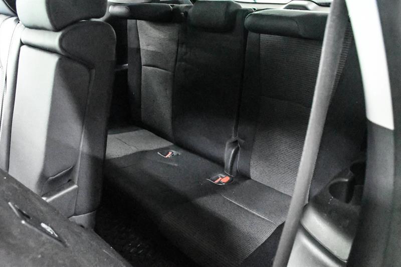 2023 Toyota Highlander - Image 22