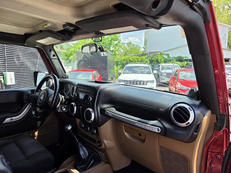 2011 Jeep Wrangler - Image 10
