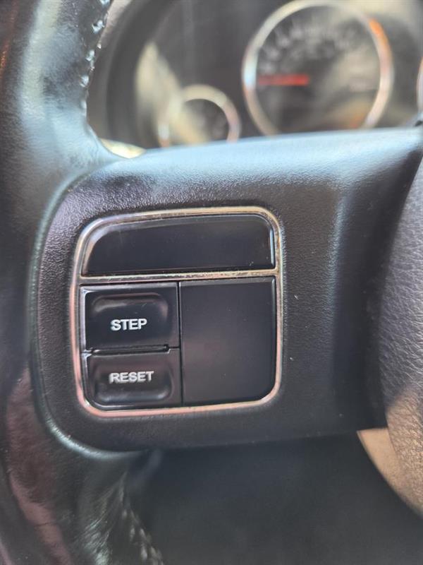 2011 Jeep Wrangler - Image 16