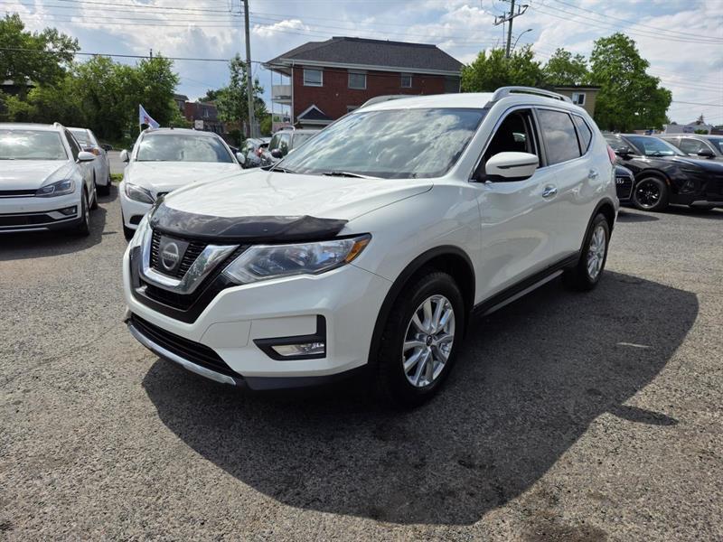 2017 Nissan Rogue - Image 3
