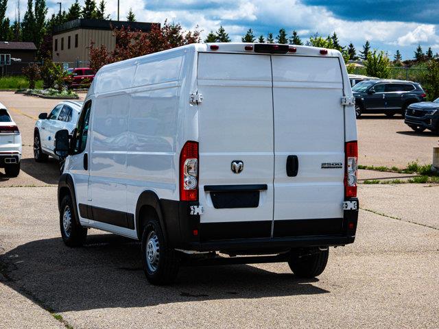 ram ProMaster fourgonnette utilitaire 2025 - 11