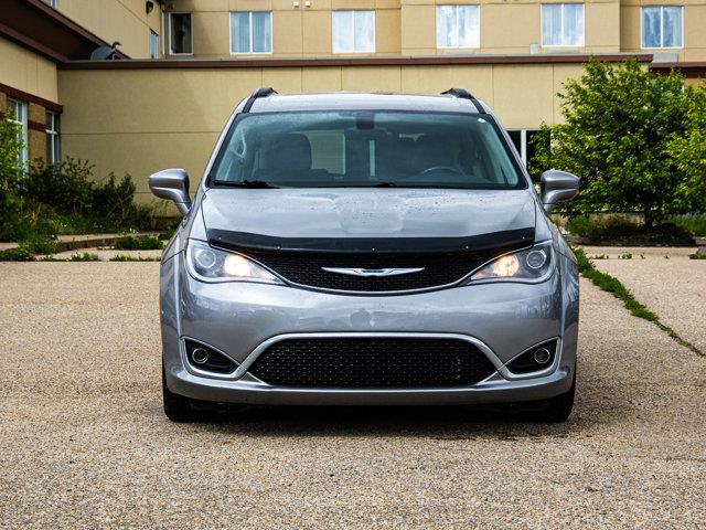 chrysler Pacifica 2017 - 3