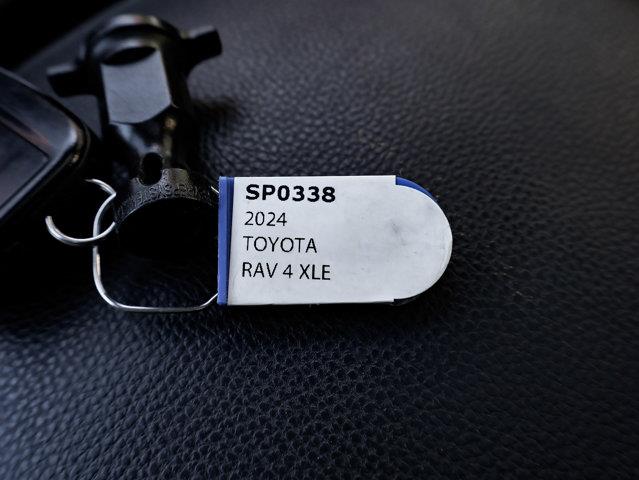 toyota RAV4 2024 - 31
