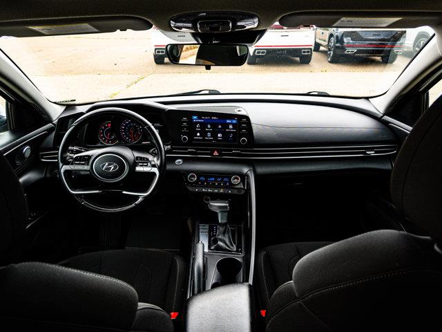 hyundai Elantra 2022 - 29