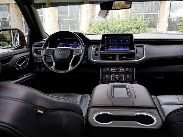 chevrolet Suburban 2022 - 30