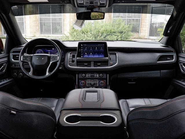 chevrolet Suburban 2022 - 31