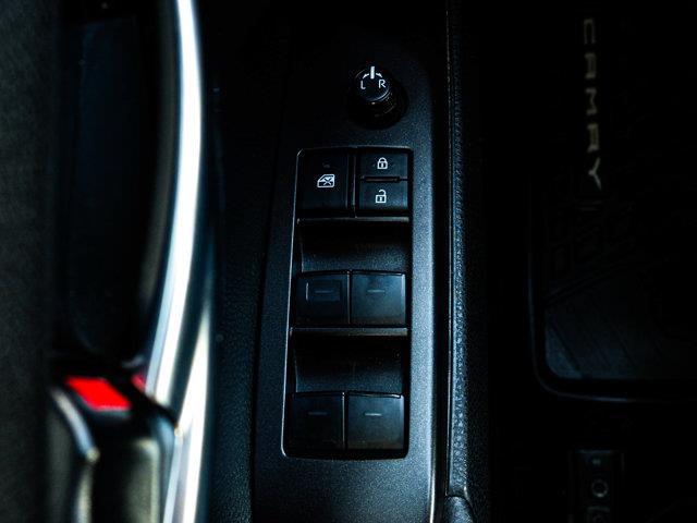 toyota Camry 2024 - 17
