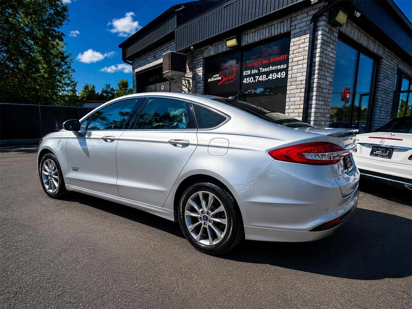 ford Fusion Energi 2018 - 12