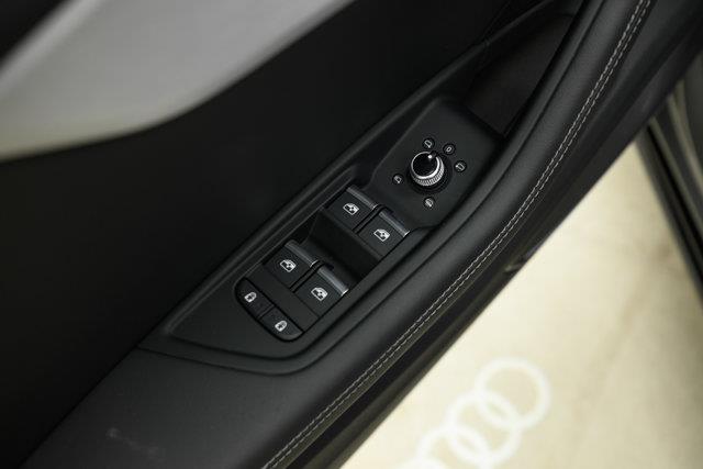 audi berline A4 2023 - 11